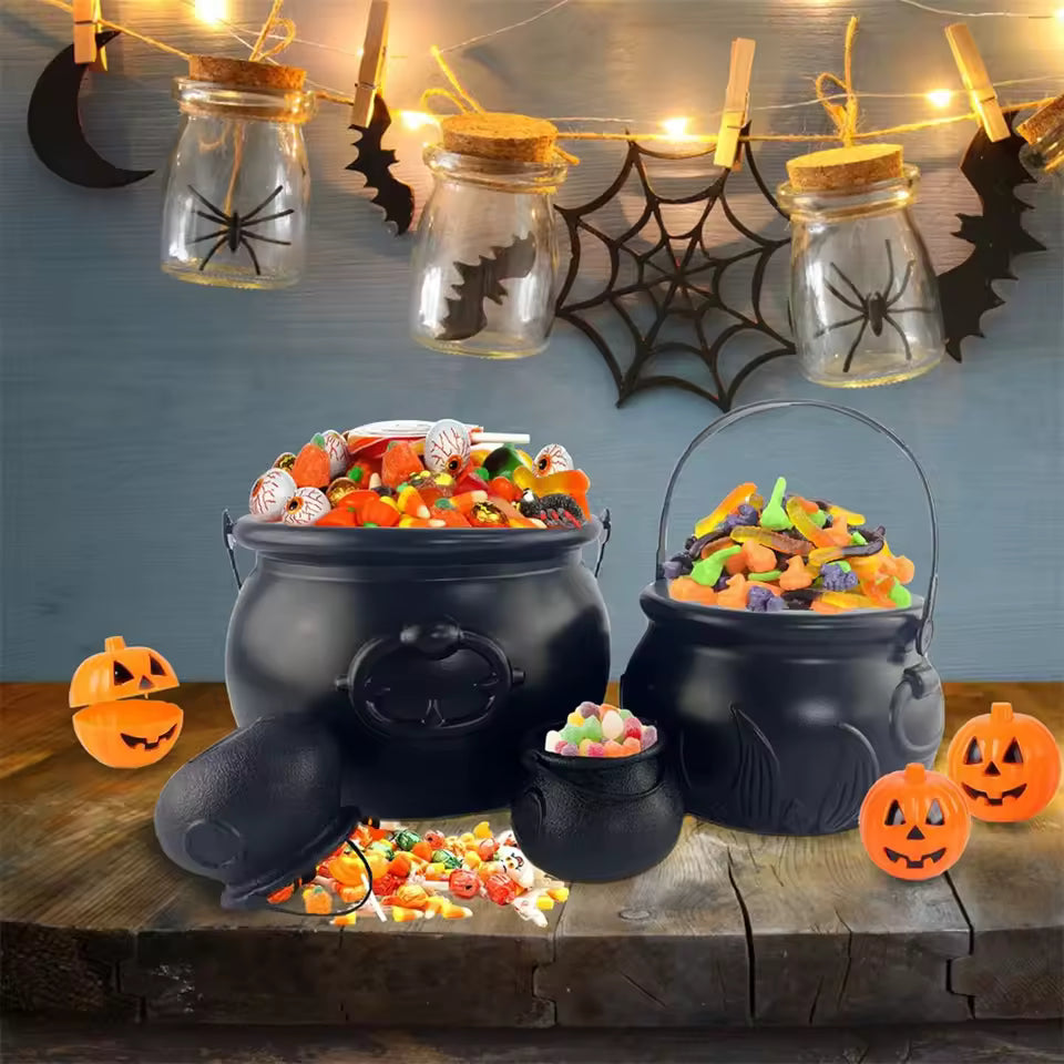 Candy bowl witch kettle