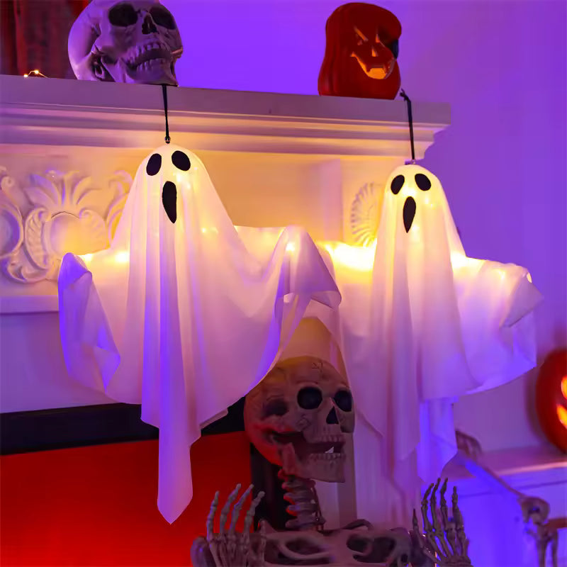 Outdoor/indoor hanging ghosts