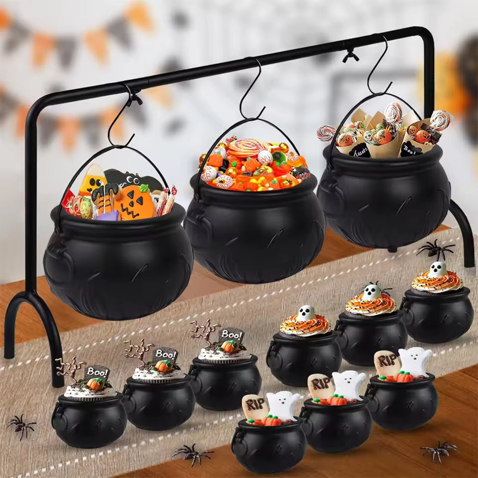 Candy bowl witch kettle